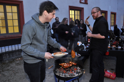 Grillabend in der Wohnanlage Martinskloster
