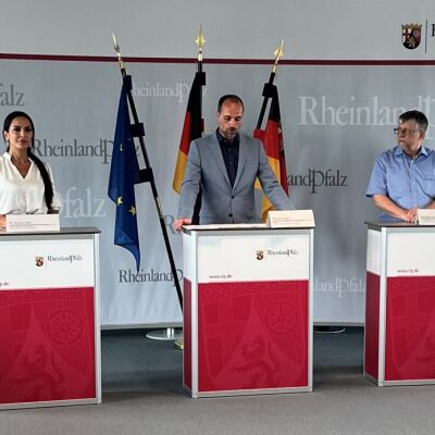 Bild: Land Rheinland-Pfalz stärkt psychosoziale-Beratung